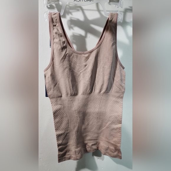 NWT Nautica Seamless shaping Camis Tanks 2 pairs size:XL - Picture 2 of 6